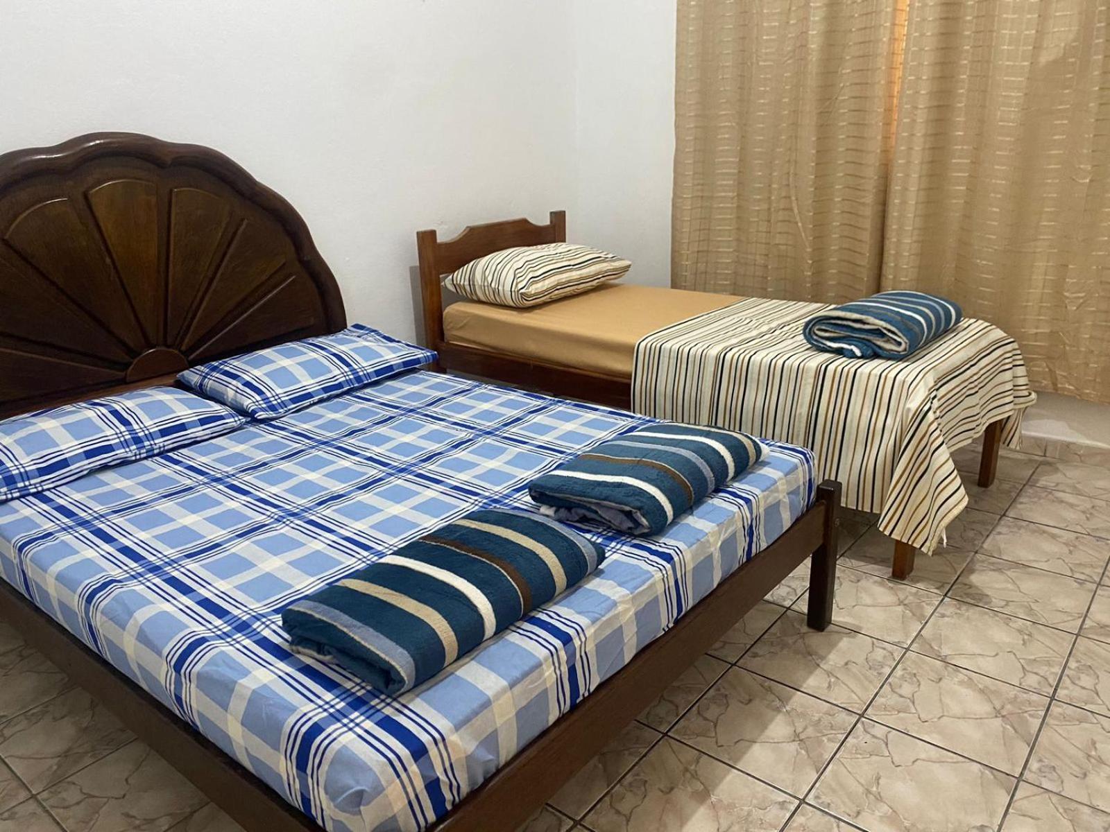 Casa Sto Antonio - 8 Min Pela Dutra Ate O Santuario Holiday home Aparecida (Sao Paulo)